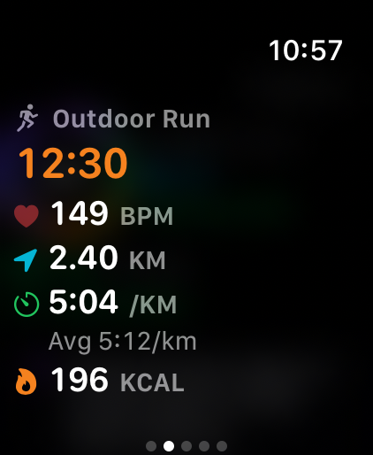 An outdoor run on Apple Watch with heart rate, distance and pace